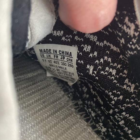 SOLD•Adidas Yeezy Boost 350 Turtledove - Picture 4 of 7